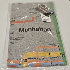 Uniqlo Gray Short Sleeve Tee with Graphic Accents
